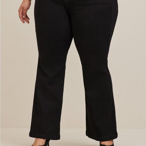 Bombshell Flare Premium Stretch High-Rise Jean NWOT (2 Available) - Picture 1 of 6